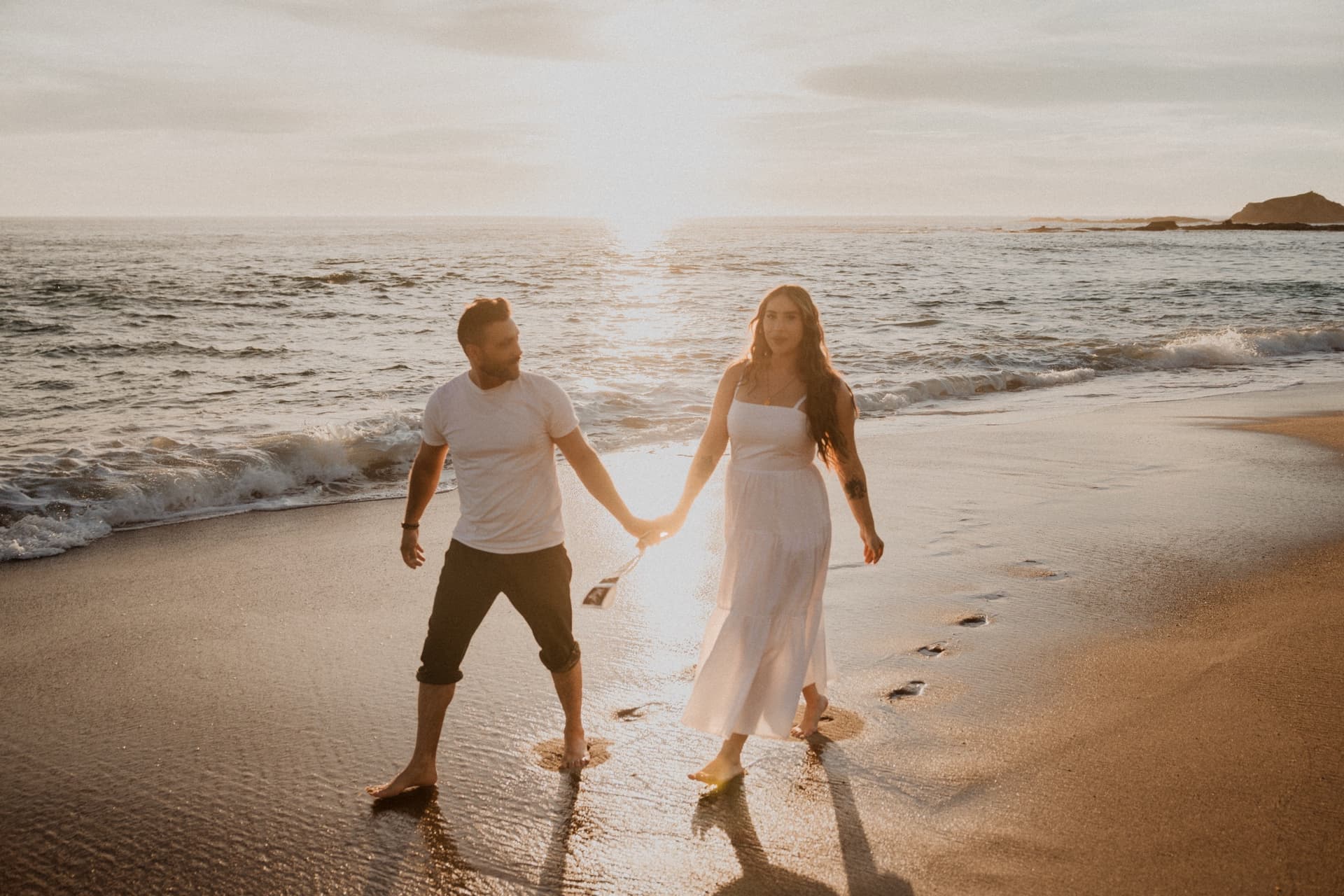 Couple at sunset — beach session