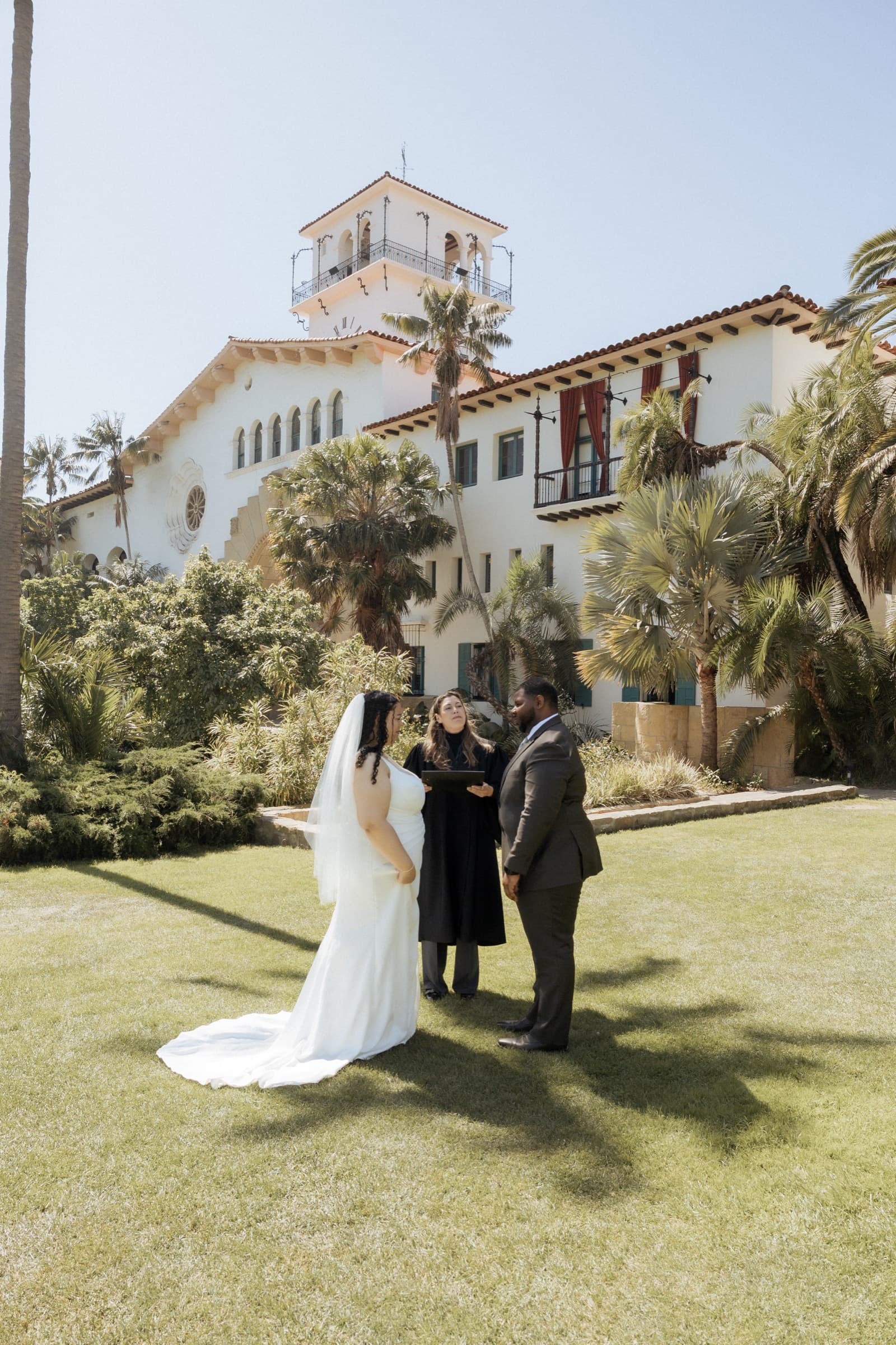 Wedding ceremony — Santa Barbara Courthouse