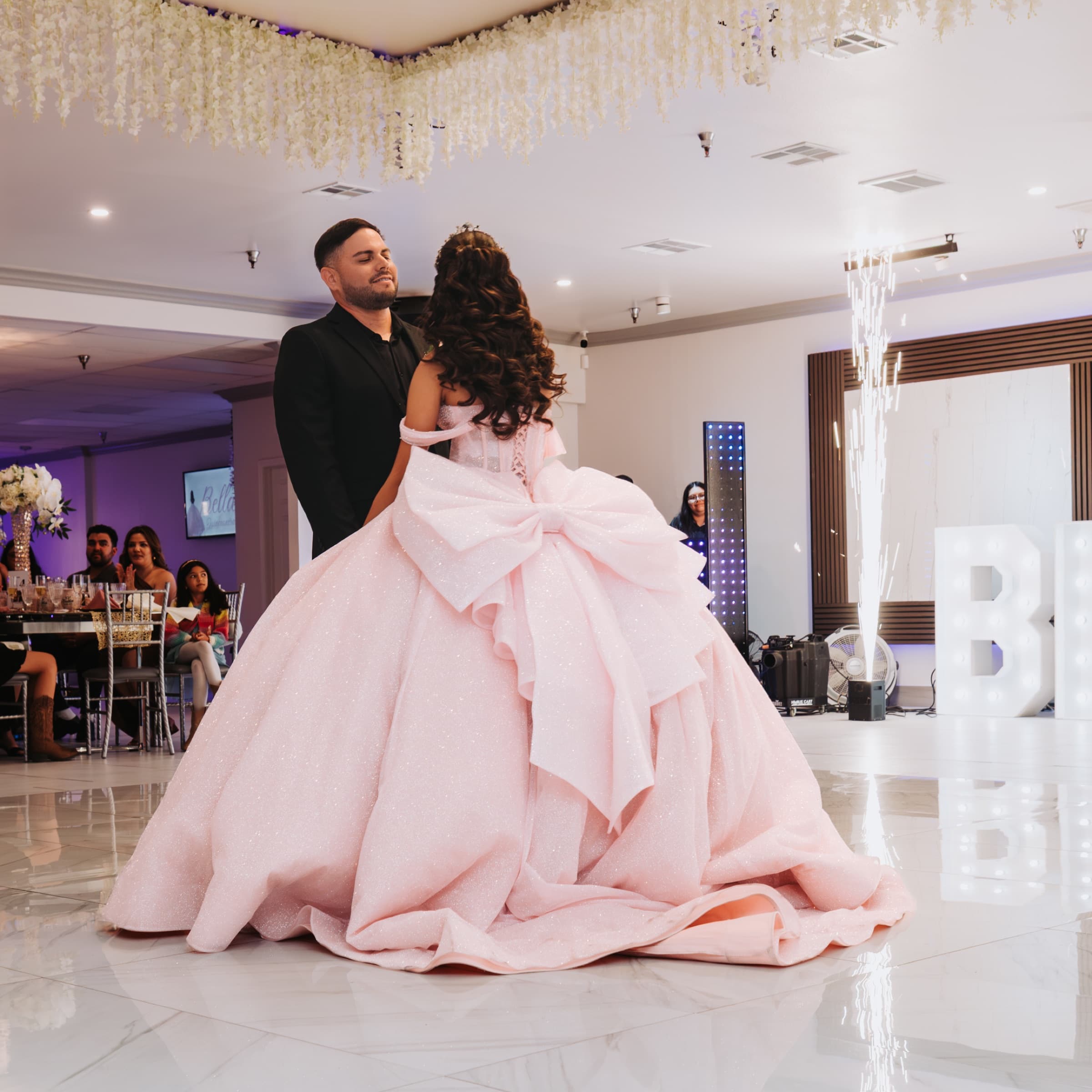 Quinceañera — Bella