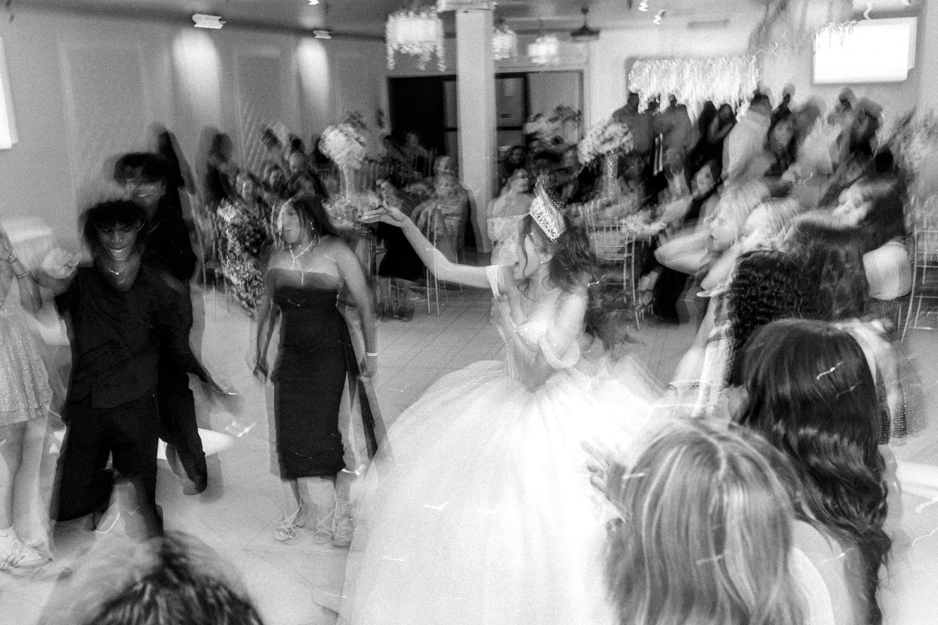 Quinceañera reception in a Riverside Inland Empire banquet hall photographed by Vida Visual